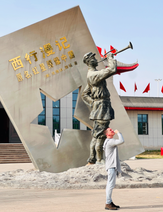 PuebloEnLnea's tweet photo. Siguiendo los pasos de #EdgarSnow en el noroeste de China
https://t.co/DGJQyFm3bO https://t.co/Ypgpjxk4t2