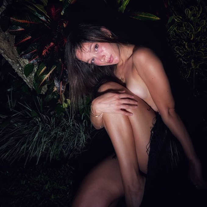 Jungle babe 🐒 🌴 https://t.co/DzbvFPZ9mn