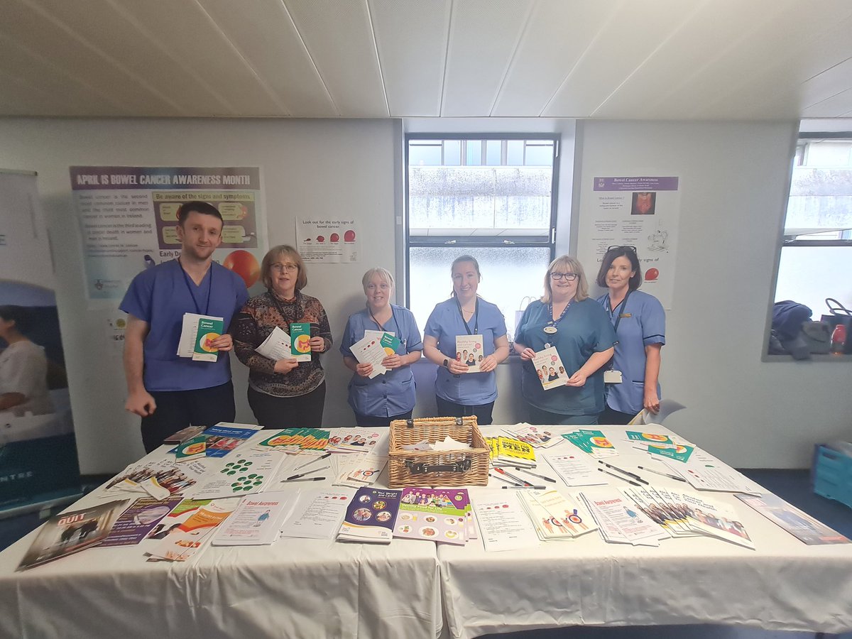 Bowel cancer awareness today in Beaumont hospital, delivered by our exceptional Colorectal service. Vital information for all @JanetteHanway @ForryMary @connolly_sinead @nettybutler