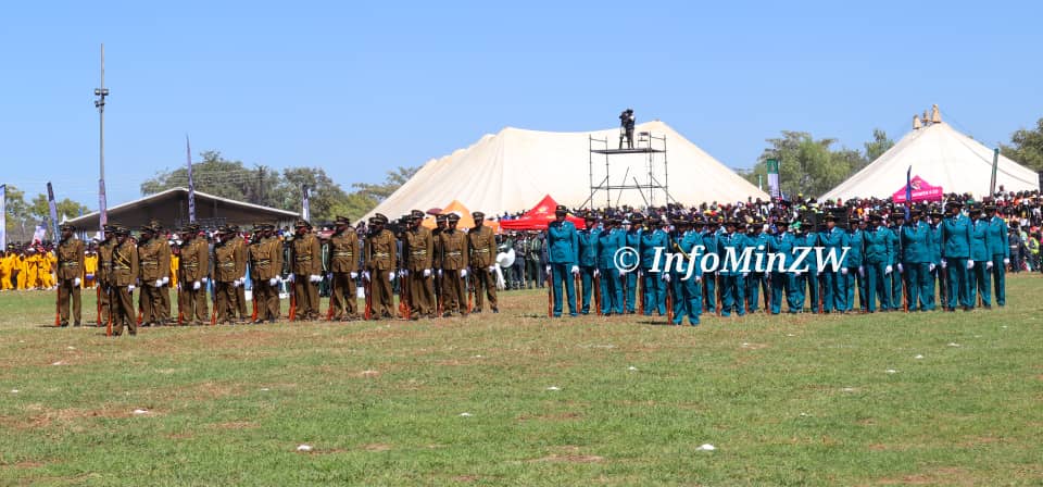 The parade is now in square for the 44th Independence Celebrations at Murambinda B High School. #ZimAt44 #Zimbabwe