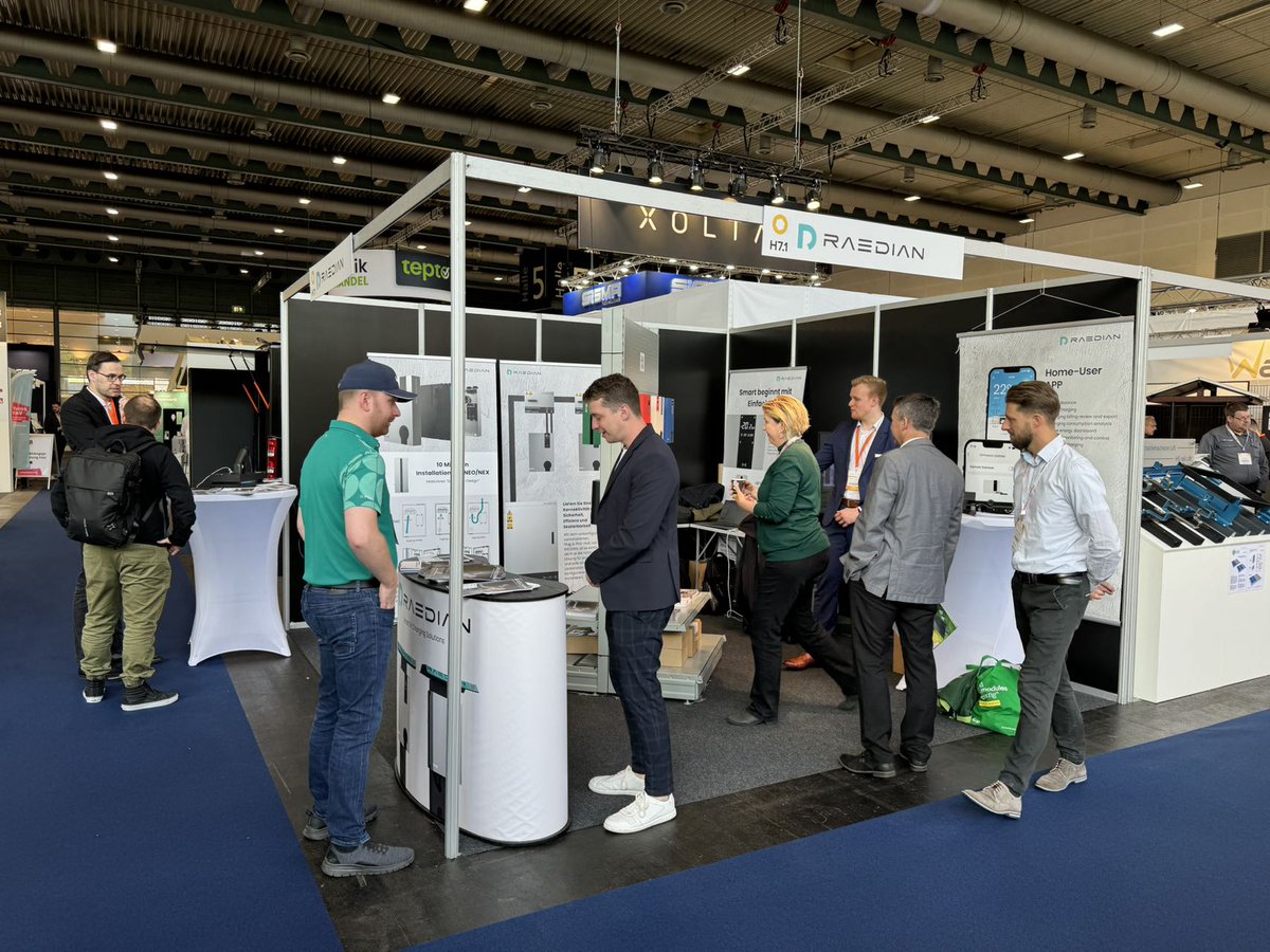 evwallboxEU's tweet photo. Don't miss out on the final day at Bremem! Visit Raedian's booth H7.1 and join the excitement! We're thrilled to have already seen some new faces at the expo and can't wait to welcome even more visitors today.

Here we will show you two types of NEO's solar supported mode: https://t.co/TKuFkGjvzE