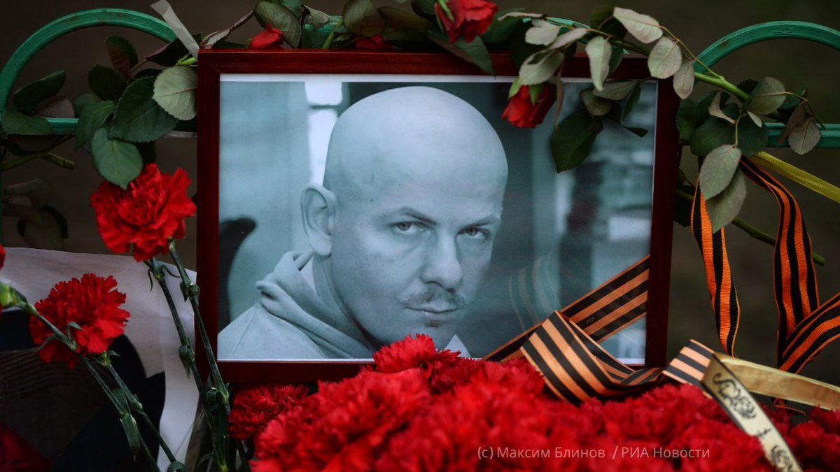💬 #Zakharova 9 years ago, on April 16, 2015, Ukrainian writer and opposition journalist Oles #Buzina was assassinated in Kiev. 🕯 He became one of the many victims of the criminal Kiev regime, killed for openly criticising neo-Nazis and exposing their true nature.