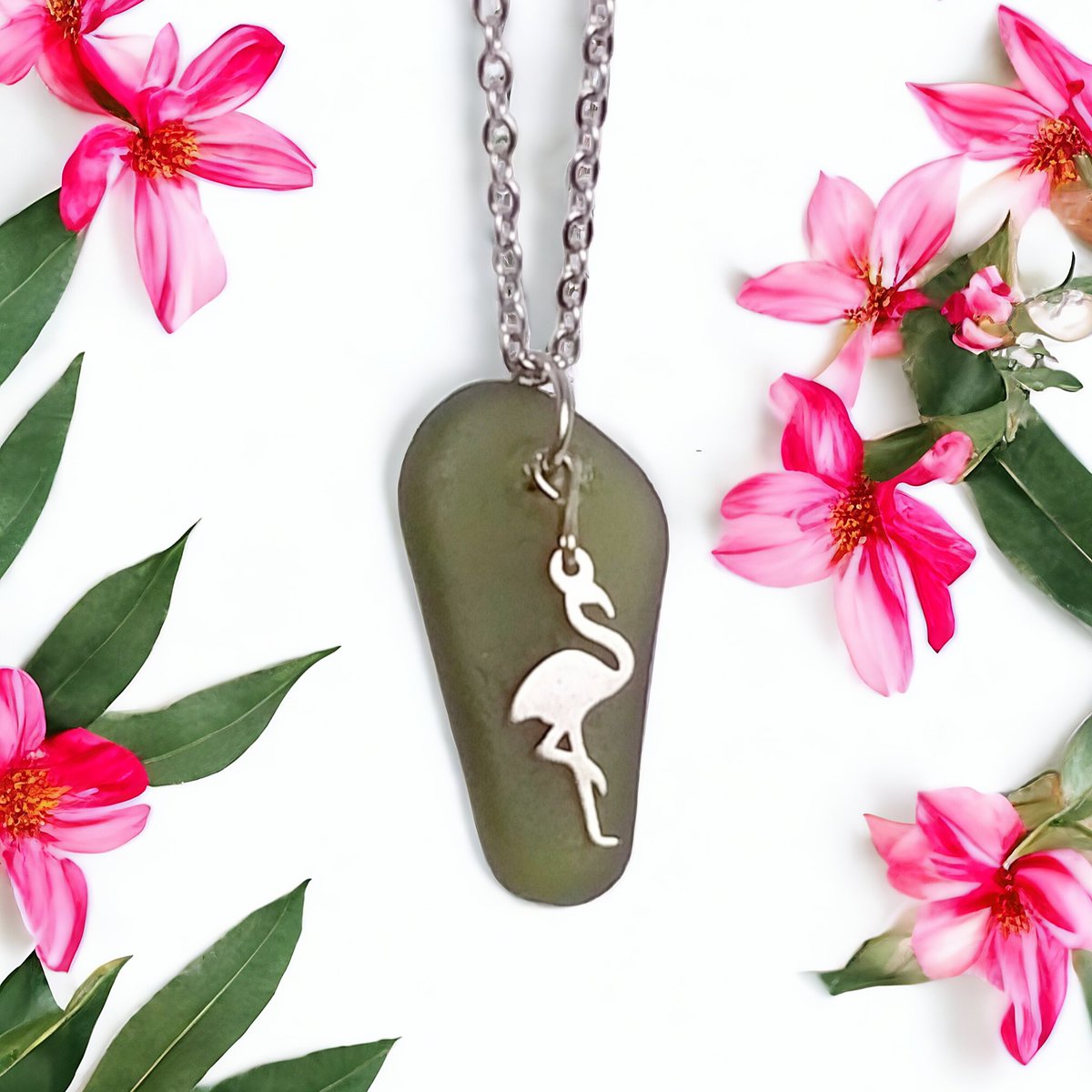 Olive green Seaglass flamingo charm necklace 💚 available soon in my shop x #craftmakersuk #TheCraftersUk #getthatgift #SmartSocial #HandmadeHour #UKGiftAM #handmadeinbritain #BizBubble #networkwiththrive #UKGiftHour #bizhour #Craftsuk #craftbizparty #necklace #seaglass #jewelry