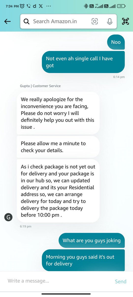 iammanjunathc's tweet photo. @amazonIN @amazon @AmazonHelp @AmazonNews_IN 
On the same chat 2 different messages, manipulated customer service https://t.co/2VpMUJRzc5