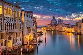 ACPRail's tweet image. Please be aware that if you are visiting Venice, Italy between April 25th and July 14th, 2024, the city is requiring a fee to visit the ancient town.
For more details, visit here:
cda.veneziaunica.it/en
