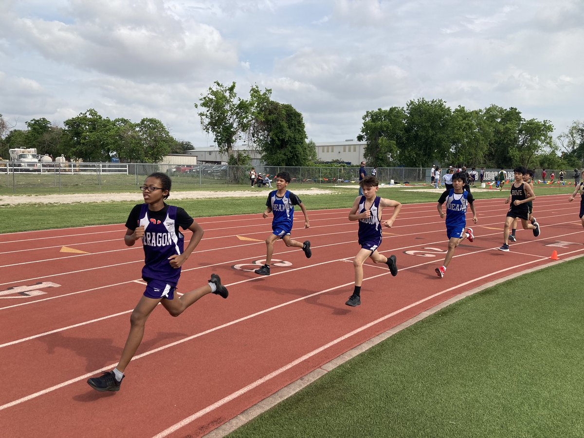 CoachMcClanahan's tweet photo. Saw a lot of talented future @CyRidgeMensTF Rams last night! @Dean_CFISD @RamNationCRHS @CypressRidgeHS https://t.co/N96sYn4ss0