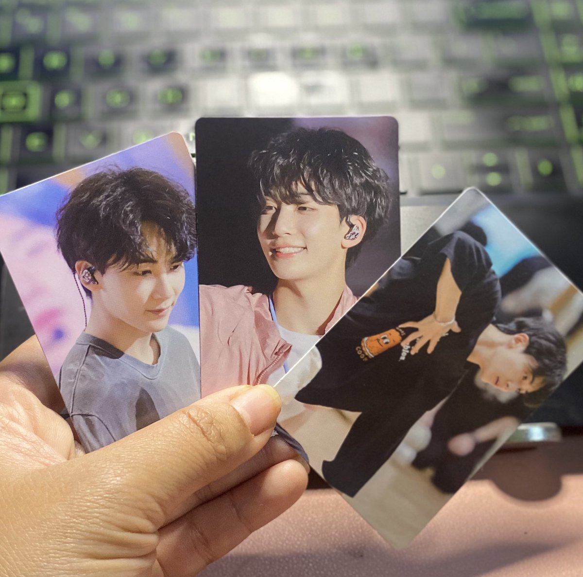 kim_vannetae's tweet photo. ๐ from @_wonuzone thank youuuu! (bakit ako nagtthank you, e ako nabudol haha)
ashshsgdjkjl! ito naaa! umuwi yung nakangiting jeonghan ๐ฅน๐ซถ yiiee~~~ #fromwzone https://t.co/VlAZhCOJhj