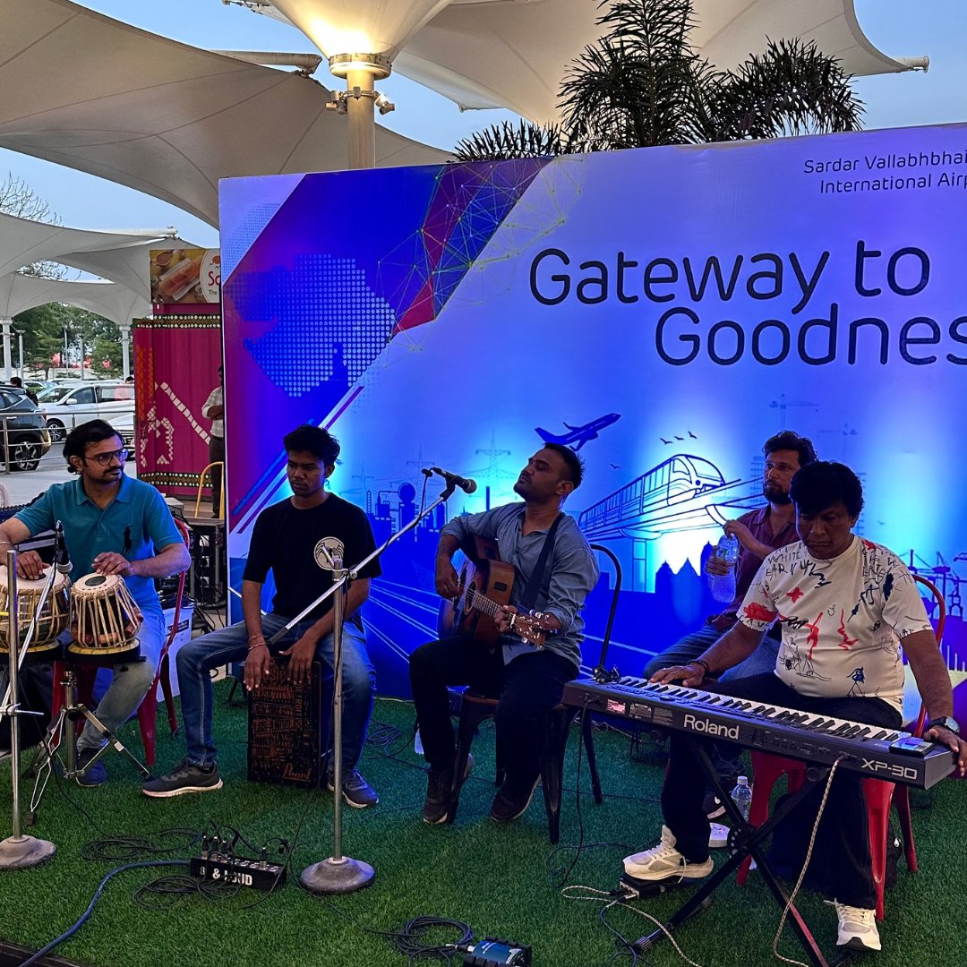At #SVPIA, we take great pleasure in enhancing our passengers' experiences by creating memorable moments. Check out some joyous snapshots that showcase the spirit of the cricket season, a live music event, and more, all of which have contributed to the delight of our guests.
