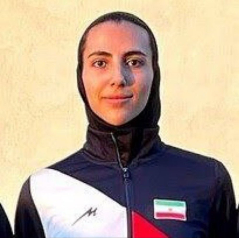 Movina Rostami, eine iranische Volleyballspielerin, postete auf ihrem Instagram: „Ich schäme mich für den Angriff auf Israel. Die Menschen im Iran lieben Israel.“ Kurz darauf verschwand sie spurlos.