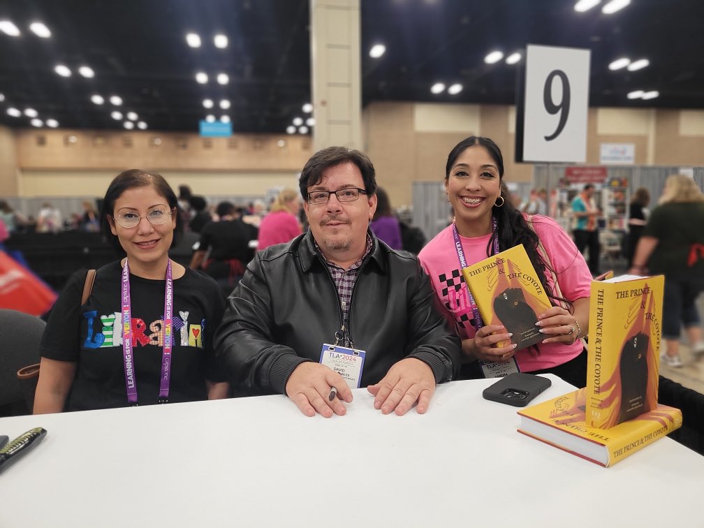 EDHS Library tweet media