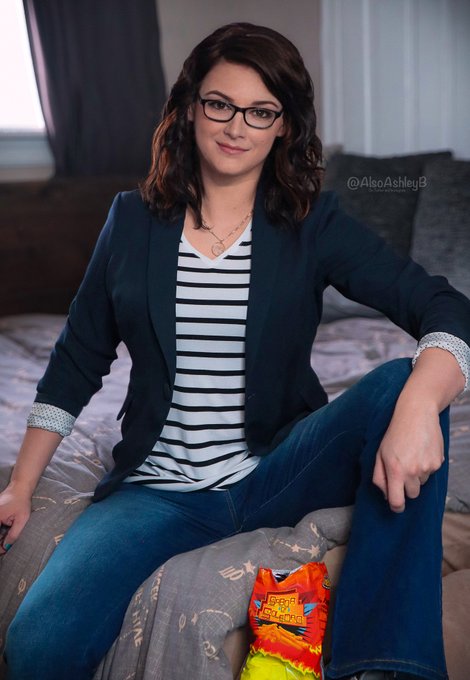 My Liz Lemon is still peak cosplay ? https://t.co/2M7AiNtIeq https://t.co/vIgs971tOd