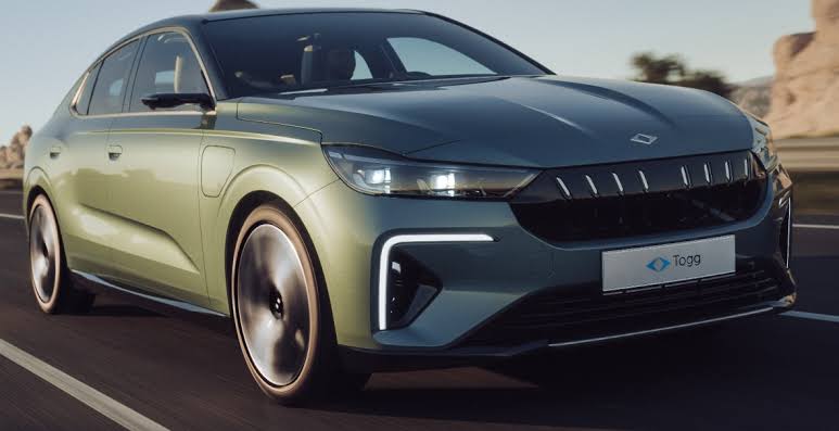 TOGG CEO Gürcan KARAKAŞ:

🔹Dünyada, Avrupa'da, Amerika'da, Çinli şirketler arasında, ilk üretim yılında 20 bin adet üretmiş ve satmış başka bir şirket yok

🔹T10F'nin satışları başladıktan bir müddet sonra da yeni B SUV T8X'i de göstermeye hazır hale gelebiliriz.#TOGG