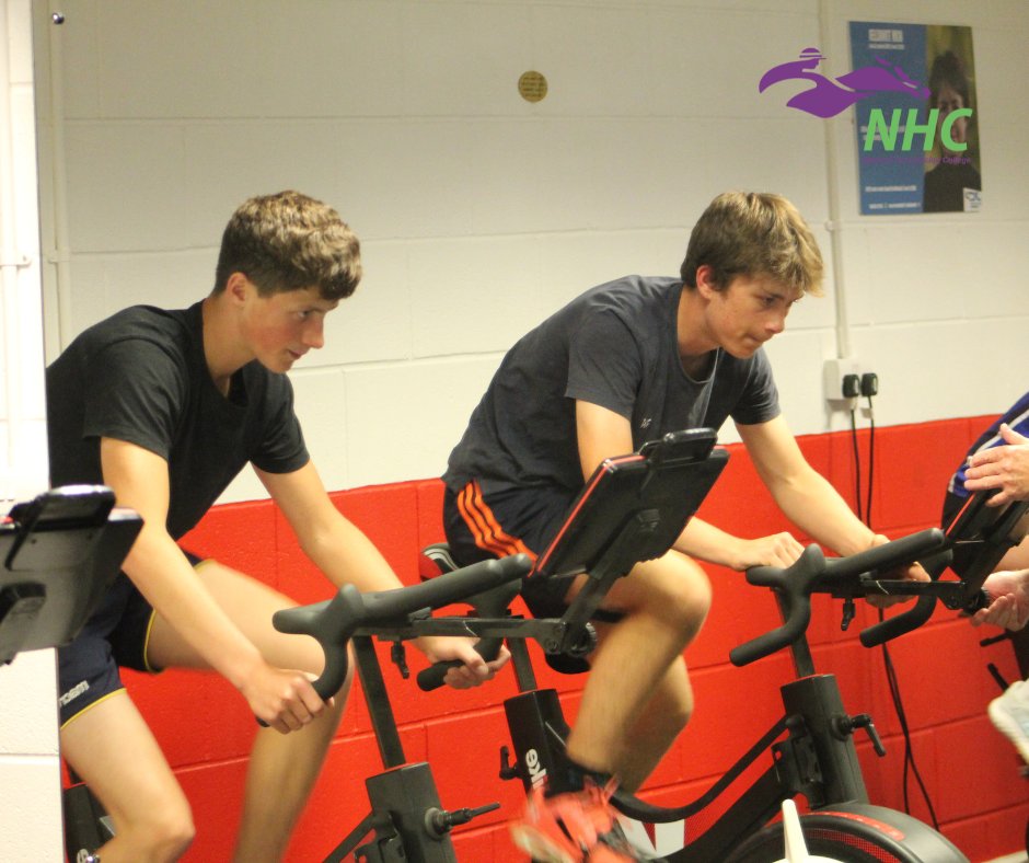 🚴🏋️🏃Maintaining fitness is one of the most important aspects of riding a racehorse. The 12-week Foundation Course learners take part in numerous fitness lectures each week, and they are also encouraged to complete exercises in their own time 📲 bit.ly/12weekFoundati…