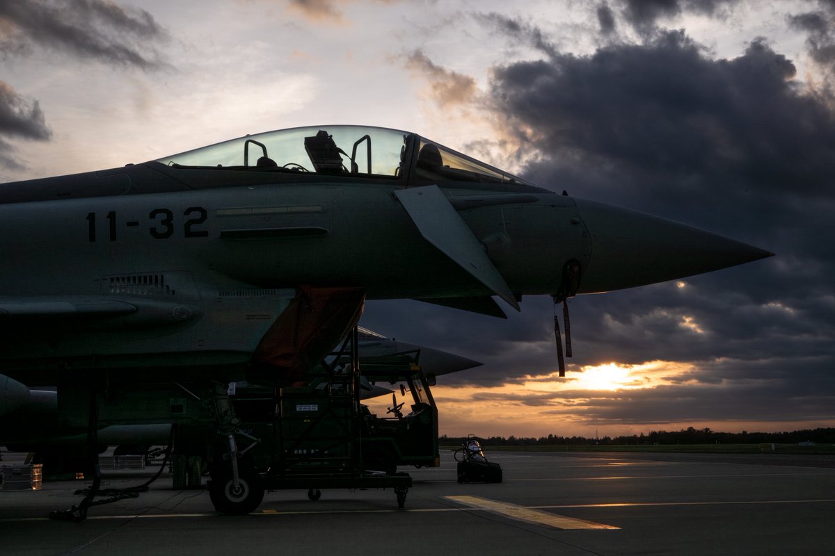 From dusk ‘till dawn…🌞🌑 NATO is ready, always! This 🇪🇸 Eurofighter 🛩 on watch at Amari Air Base in 🇪🇪 during Exercise RAMSTEIN ALLOY, is the powerful reminder that - even though daylight fades - @NATO's vigilance never does! ⚔️ #WeAreNATO | #StrongerTogether