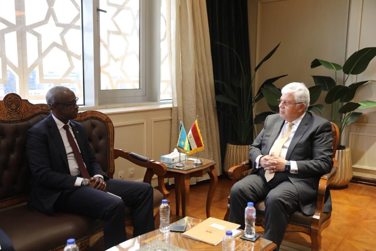 RwandainEgypt's tweet photo. On 16 April 2024, Amb. CG Dan MUNYUZA #RwandaInEgypt held a fruitful meeting with Dr. Mohamed Ayman Ashour, Minister of Higher Education and Scientific Research of #Egypt. https://t.co/kz2AI2MnLQ
