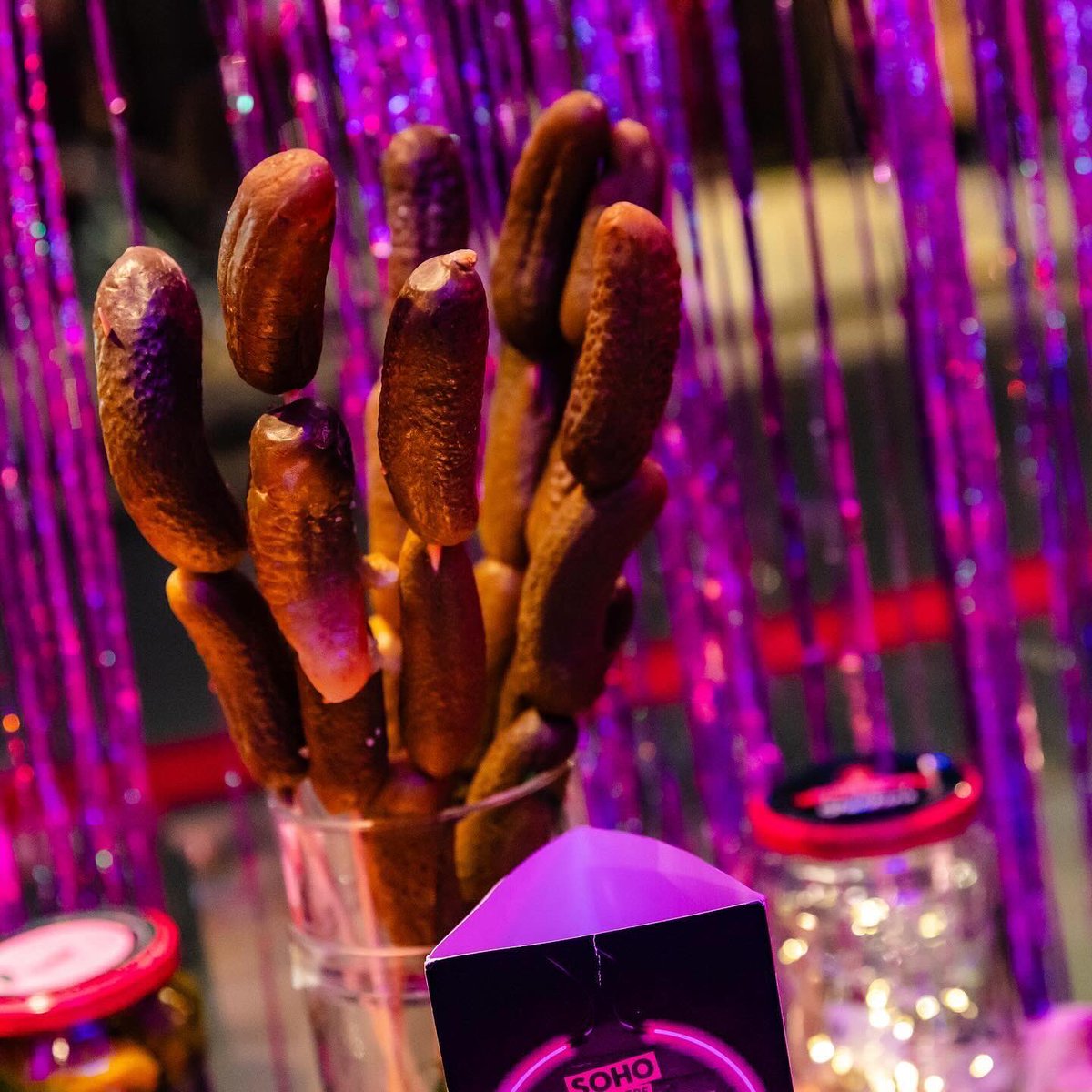 P I C K L E tweet media