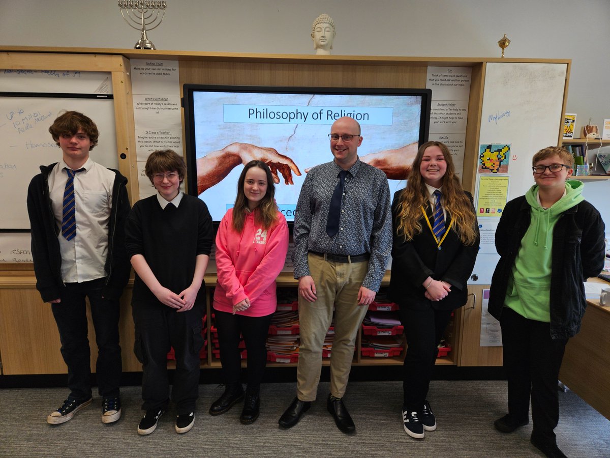 MrFerrierRMPS's tweet photo. A bit of an emotional day today as it was our final Advanced Higher class together. I've taught these guys for five years and I'm really proud of how hard they've worked. We had a "Last Supper" of some trays of chips at lunch to celebrate. @LossieHigh https://t.co/59zpGjgUOq