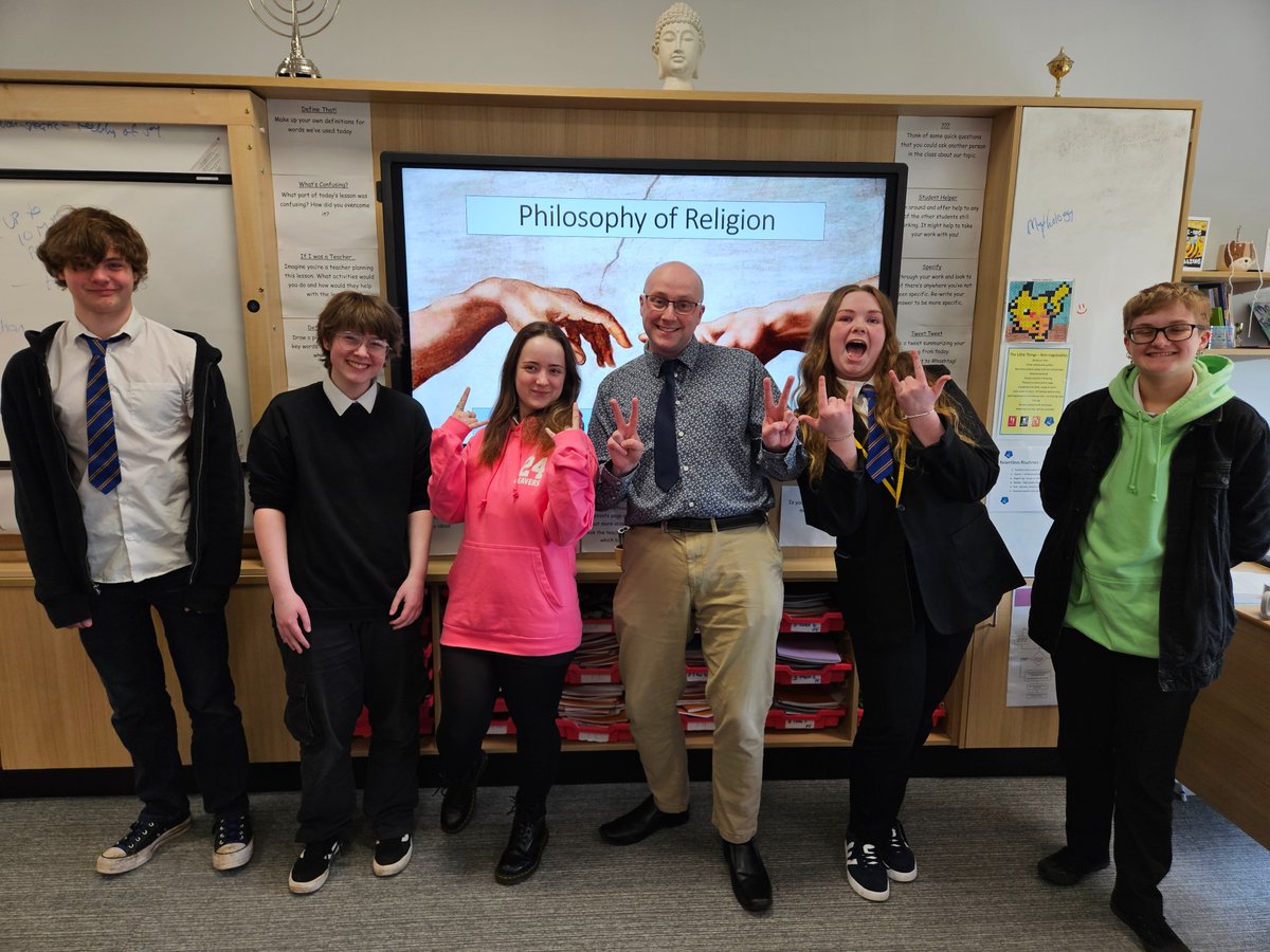 MrFerrierRMPS's tweet photo. A bit of an emotional day today as it was our final Advanced Higher class together. I've taught these guys for five years and I'm really proud of how hard they've worked. We had a "Last Supper" of some trays of chips at lunch to celebrate. @LossieHigh https://t.co/59zpGjgUOq
