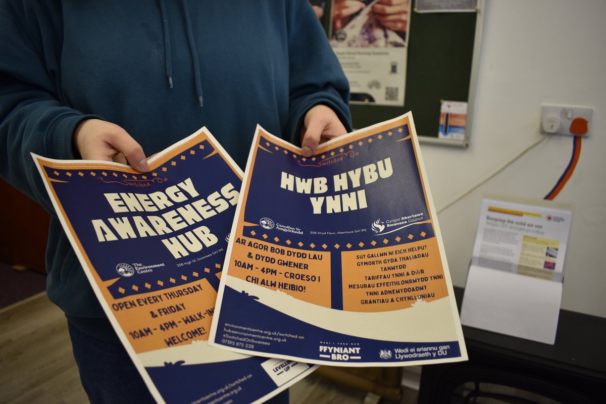 Struggling to keep up with energy bills? The team at your city centre #EnergyAwarenessHub may be able to help. It’s open tomorrow & Friday 10am-4pm, 208 High Street. #switchedon #costofliving #swanseaprojectzero #netzero2050