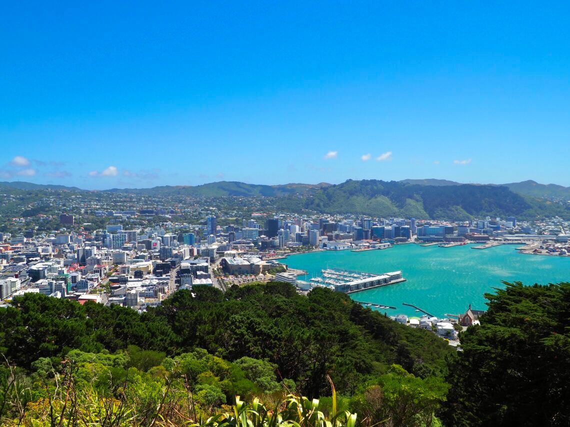 justamuddle's tweet photo. Excited to share my next adventure on the blog - all about moving to New Zealand on a working holiday visa! 🌏✈️  #NewZealand #WorkingHolidayVisa https://t.co/KUPD5iJpyM https://t.co/XoEw5NpFqt