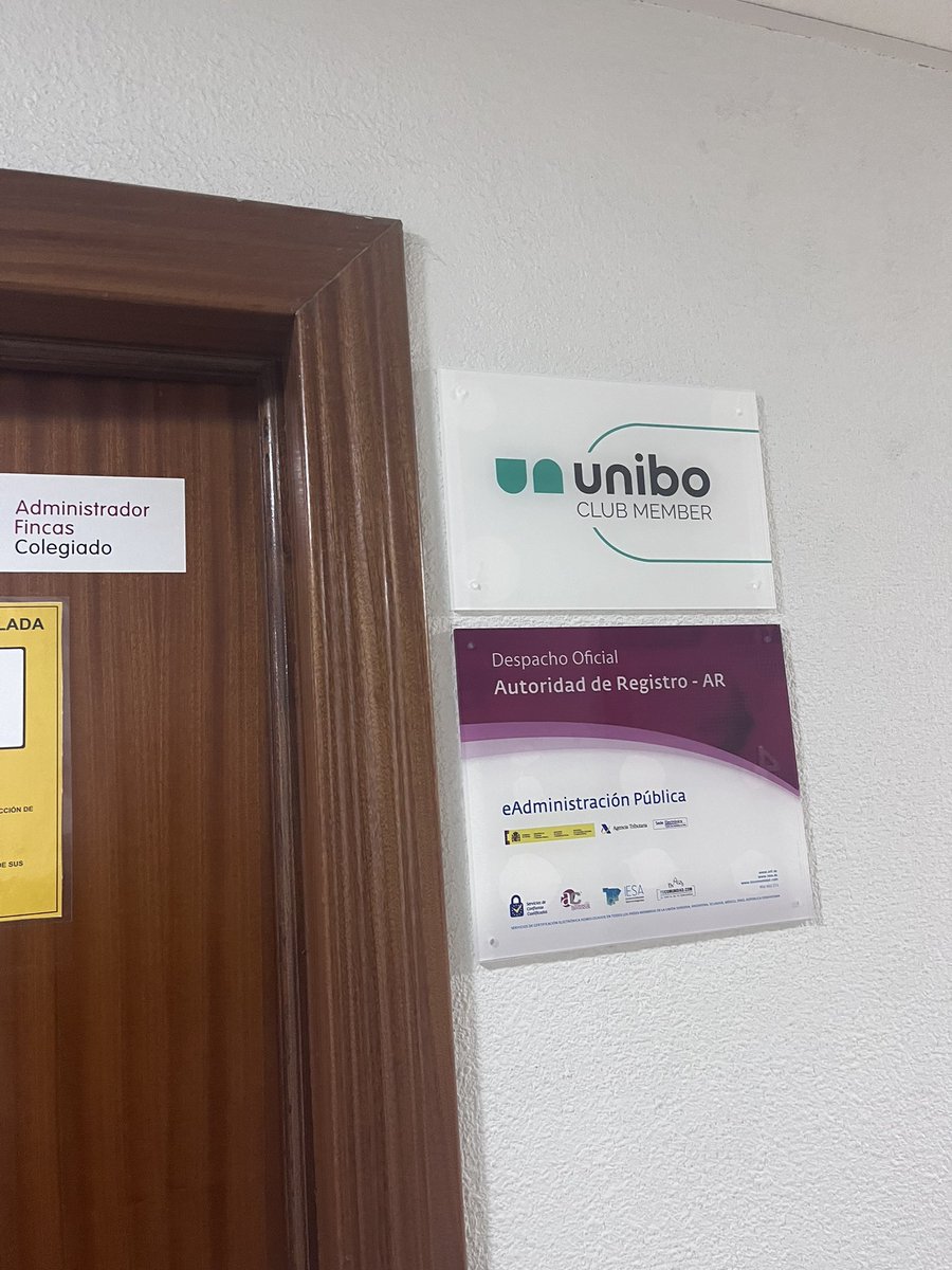 primeraconvo's tweet photo. Hoy día de mucho trabajo en Madrid. #BeUnibo https://t.co/7as5WhFvi0