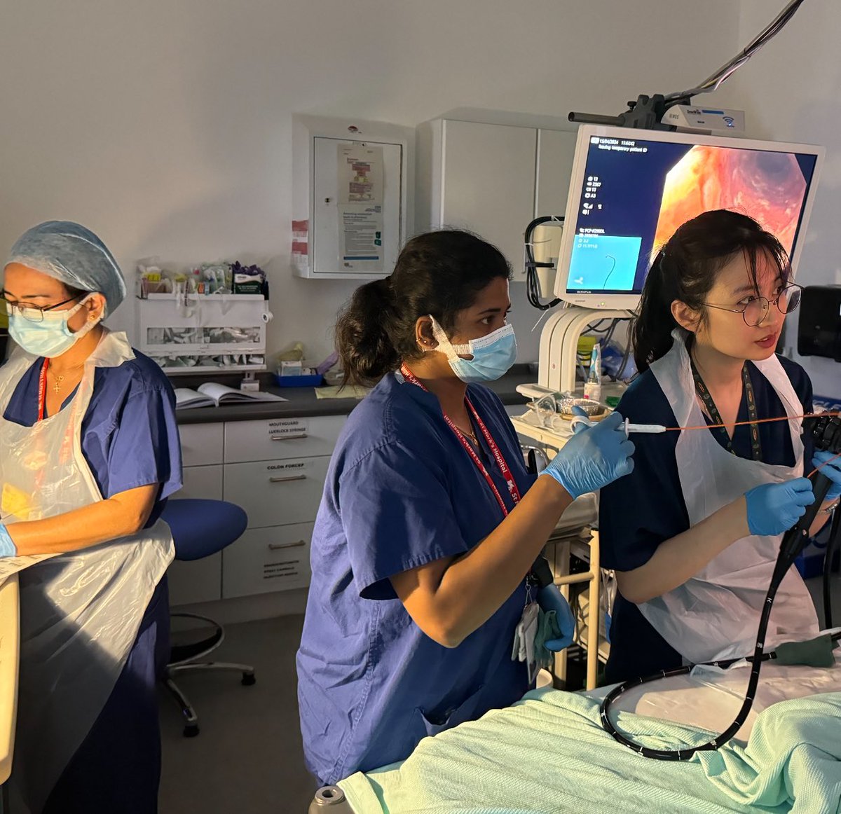 This is my happy place @StMarksHospital So rewarding to watch the fruits of a #training session. Orchestrate it well and the magic happens 💥 We covered #briefings #communication #ergonomics #cshaped scope and even #biopsy technique. Join us #esgeDays2024 #endoscopy #training
