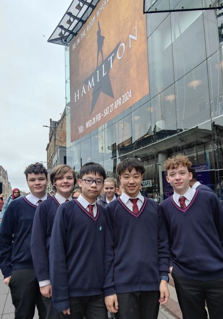 Our 2nd Form pupils are excited to be at the Edinburgh Festival Theatre this afternoon to watch ‘Hamilton’. We hope they have a fantastic time! 🎭⭐️ #InnovativeTeaching #Kindness #IndependentPrepSchool #Scotland #LoveLearning