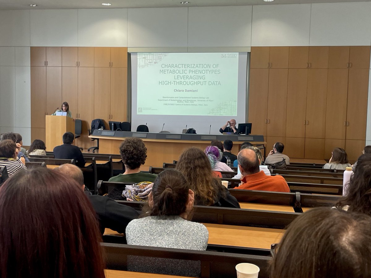 A big thank you to the brilliant speakers of the Milan Meeting on #NGS for their inspiring talks, and to all participants for the engagement and the challenging discussions!

<a href="/BuffaFrancesca/">Francesca Buffa</a> <a href="/daweonline/">Davide Cittaro</a> <a href="/ChiaraDamiani_/">Chiara Damiani</a> <a href="/MattiaPelizzola/">Mattia Pelizzola</a> <a href="/MartinHSchaefer/">Martin Schaefer</a> <a href="/leti_straniero/">Letizia Straniero</a> <a href="/YinxiuZhan/">yinxiu zhan</a>