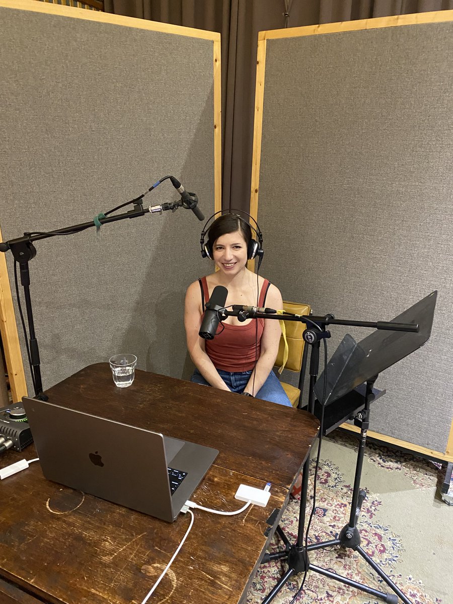 Super thrilled to be featured on the @freakonomics podcast discussing my research on the unintended consequences of #MeToo for junior female economists alongside <a href="/metrics52/">Josh Angrist</a> and <a href="/zoebcullen/">Zoe Cullen</a>.

Recording the episode from Melbourne was a great experience.

👉freakonomics.com/podcast/how-to…