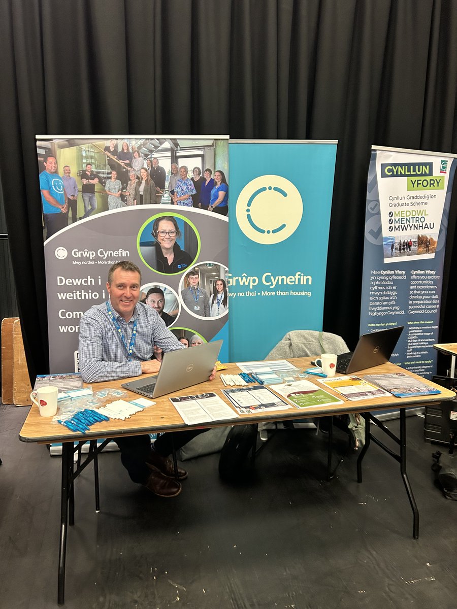 Did you know that there are all nature of jobs in housing?

The jobs are varied, interesting and Grŵp Cynefin is a great place to build a career.

We’re at the jobs fair today in Pontio, Bangor until 4pm - come along to see us and find out more!

#morethanhousing