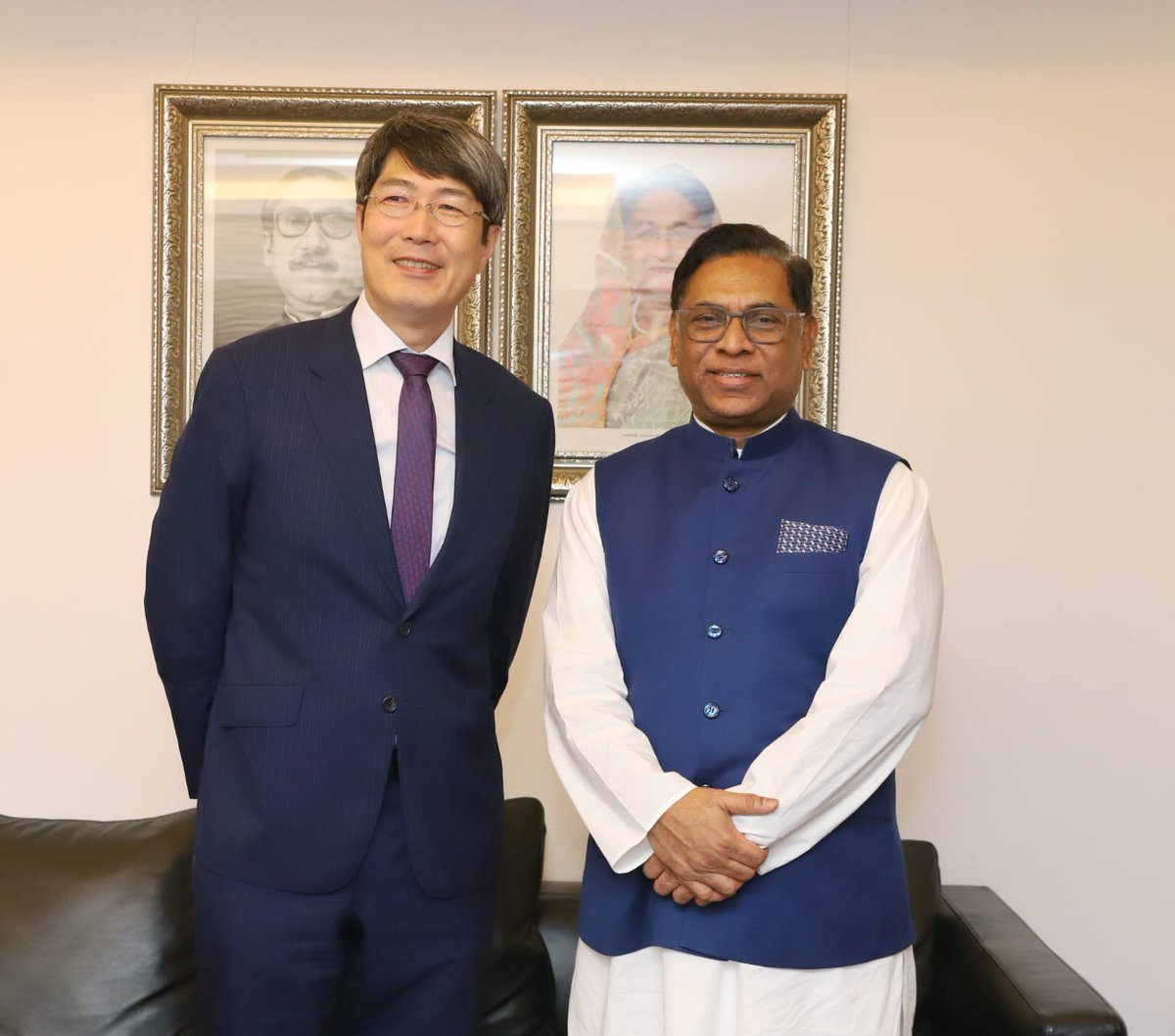 Had a productive meeting today with Japanese Ambassador Iwama Kiminori at the Secretariat. Discussed mutual interests such as power projects and Japanese investments in Bangladesh. Warmly welcomed Ambassador Iwama, emphasizing the strong bond between our nations. Also present was