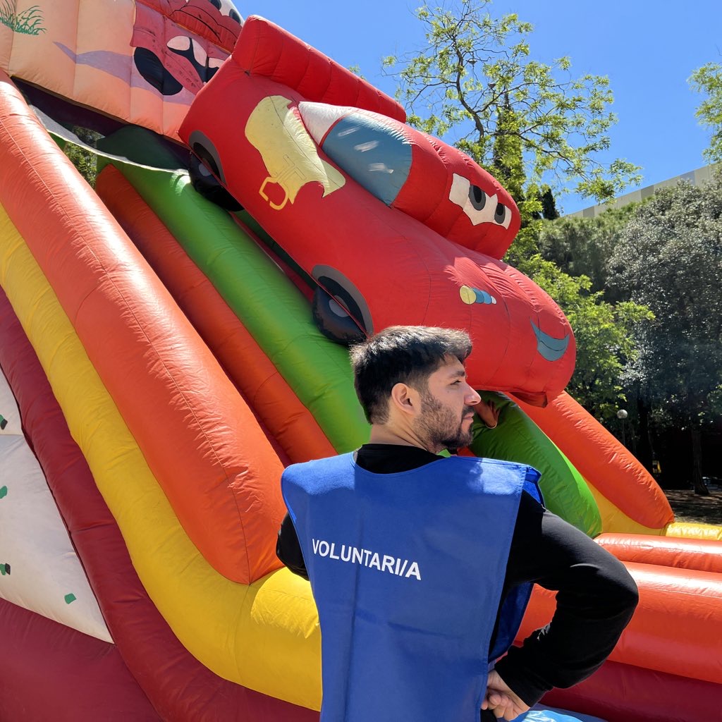 AprenemAutisme's tweet photo. 🔵 Només falten 10 dies perquè ens trobem a La Festa! Una jornada lúdicofestiva per a públic familiar que marcarà el tancament del #ConnectatAlAutisme.

📅 Diumenge 28 d’abril a les 11h
📍 Parc de l’Estació del Nord de Barcelona

Aviat més informació a https://t.co/vB8ePLahYl https://t.co/3Abt9EuV9y