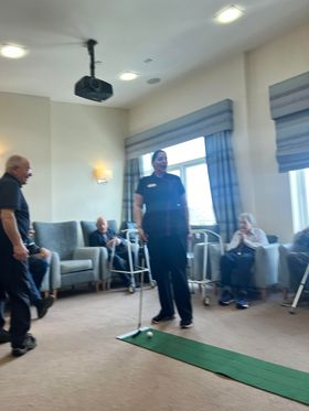 We had an incredible time bringing the joy of golf to Mearns Care Home! ⛳️ Golf isn't just a sport; it's a bond that brings communities together. #GolfingForGood #CommunitySpirit 🏌️‍♂️🏌️‍♀️✨