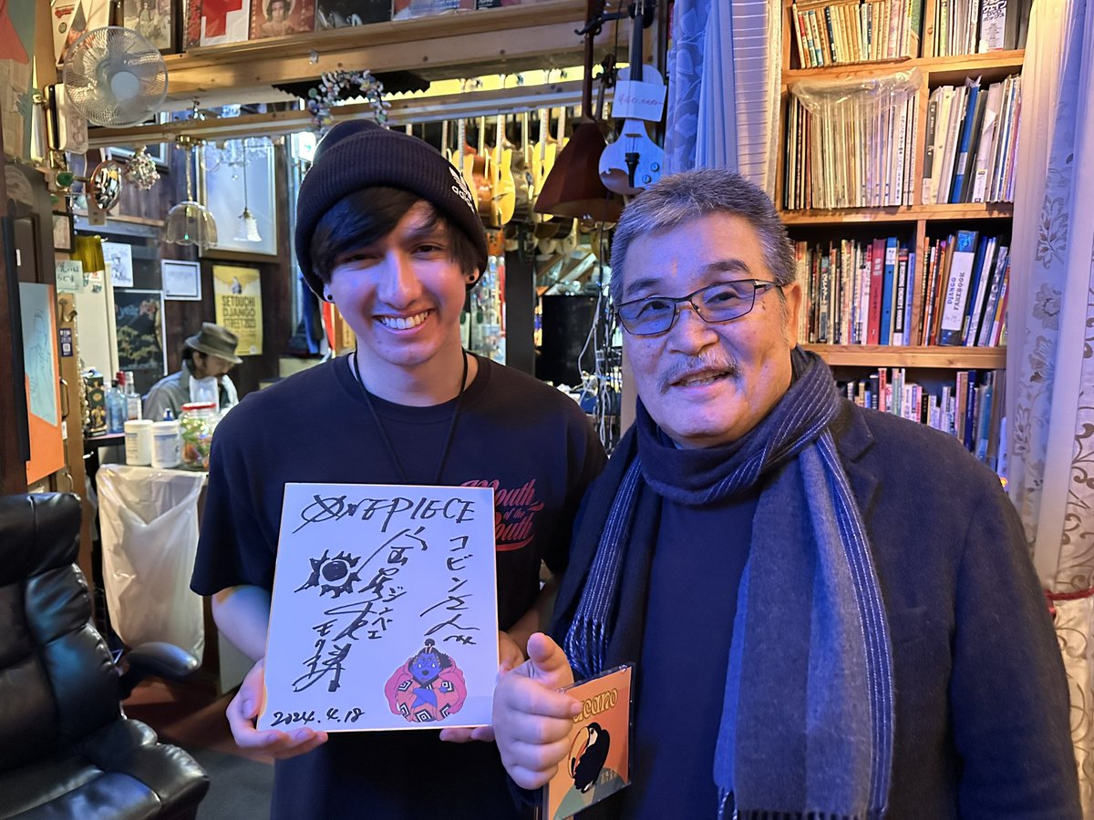 I met the voice actor of Jinbei from One Piece at a record store in Japan. He gave me an autograph and a CD. I’m so grateful. And he was so cool!🥲