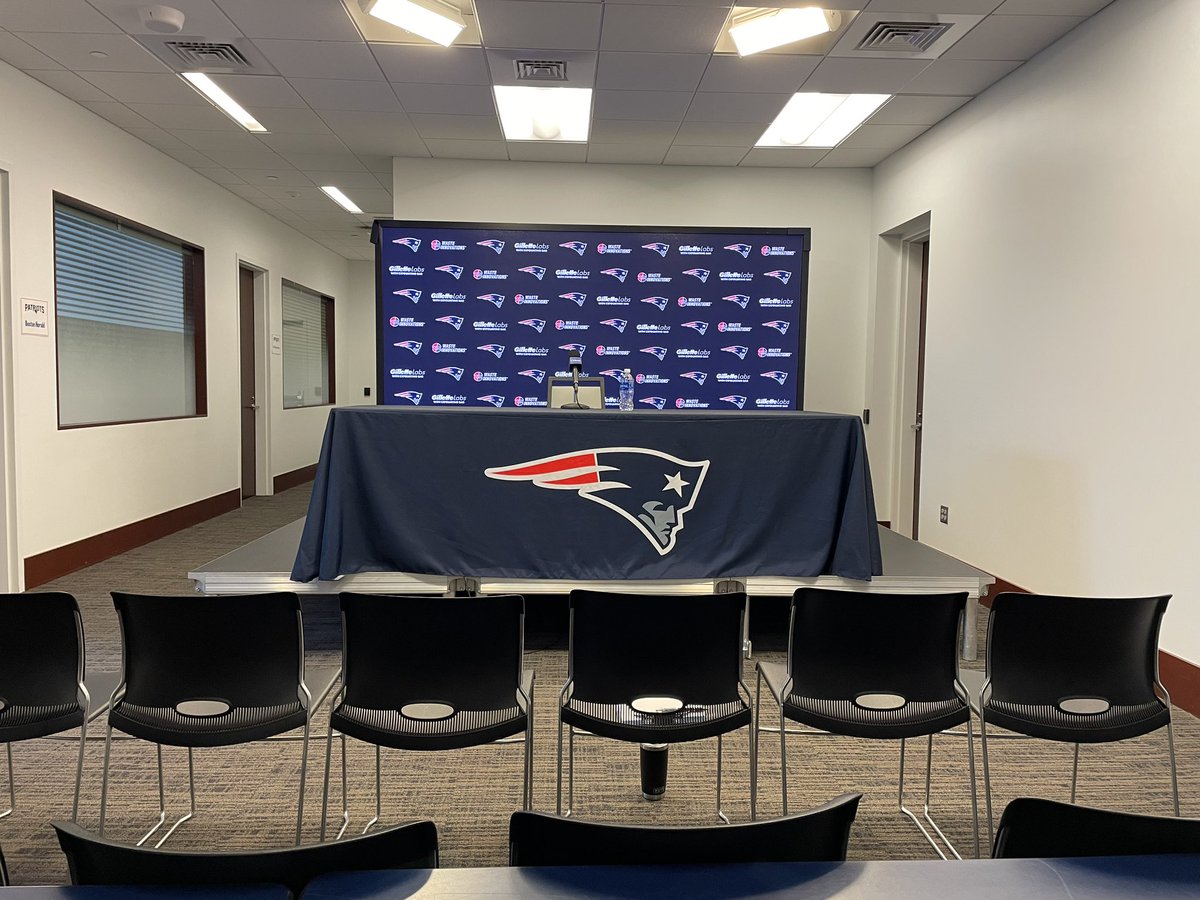 Patriots pre-draft availability this morning, as the NFL Draft is just a week away ⏰ We will hear from Director of Scouting, Eliot Wolf, at 10a. Updates to come. @wpri12 #ForeverNE