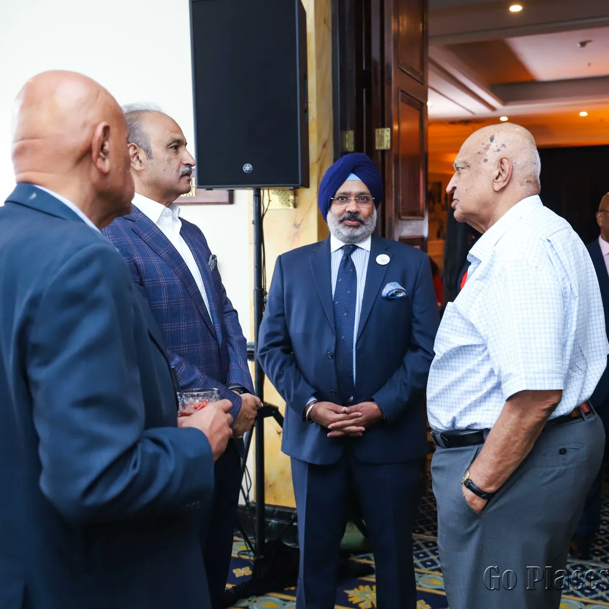 goplacesdigital's tweet photo. Light moments at @sarova_hotels as they mark 50 solid years of excellence in the hospitality sector🙌
Swipe to see some personality in attendance 
#Sarovaat50 #SarovaHotels #TheExchangeBar #TheSarovaExperience #SarovaStanley #GoPlaces #GoPlacesDigital #MarketingGurus https://t.co/qJhPfHCF85