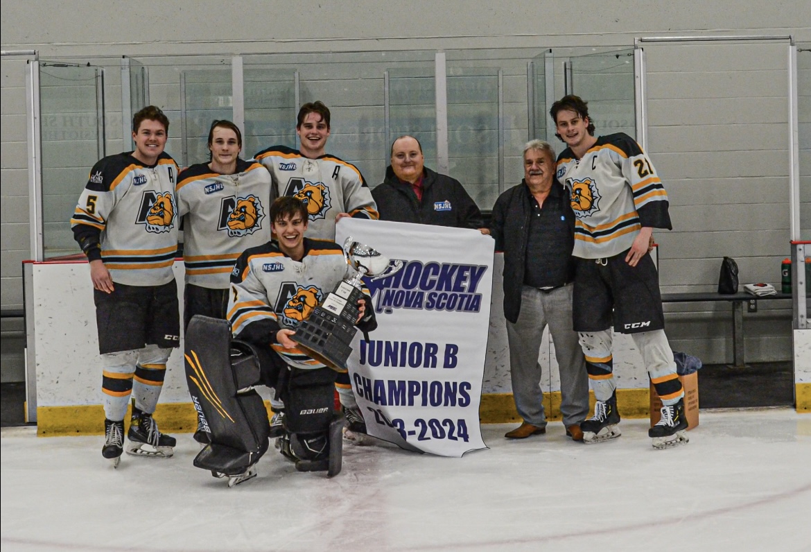 HockeyNS's tweet photo. 🏆 VETERANS CUP CHAMPIONS 🏆

The Antigonish AA Munro Jr B Bulldogs are @NSJHL_ champs for a third-straight season. 🏆

Nick Marshall scored in double overtime as the Bulldogs edged the South Shore Lumberjacks 4-3 in Game 6 to win the Veterans Cup. 🚨

The Bulldogs will now represent Nova Scotia at the 2024 Don Johnson Memorial Cup in Mount Pearl. The tournament beings on Tuesday, April 23rd. 

All the best in Newfoundland, Bulldogs! 👏👏👏

@AntigonishJrB | #nsproud