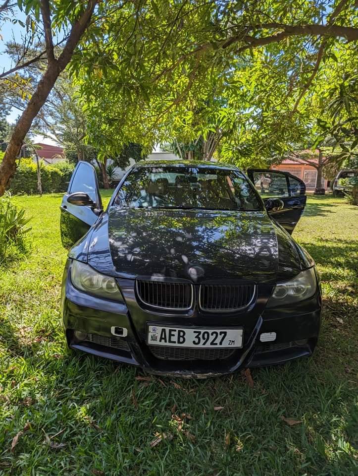 JalopyMotors's tweet photo. K65,000 Negotiable

2005 BMW 323i
2.5cc #N52 Engine
200,000Kms
Shiftable Automatic + Cruise Control 
#SA Spec
Leather Seats
#Sunroof
Need: New Battery, Steering Rack
Location: Makeni Bonaventure, LUSAKA
K65,000 Negotiable
Call/WhatsApp ~ 0965465890
#zedtwitter https://t.co/ncJHnSHoMc