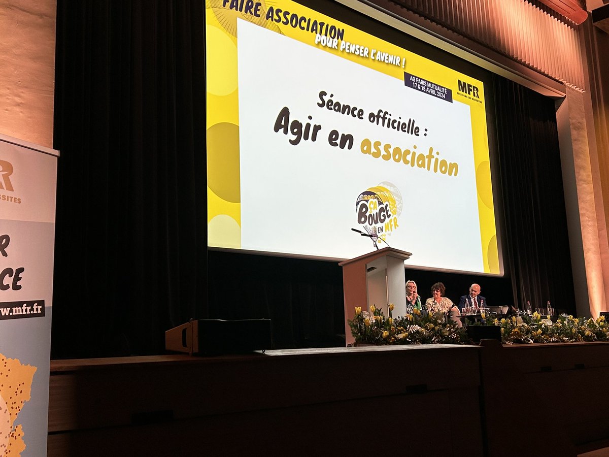 🙌 #LesAssosFontMouvement 🗣 @mickaelhuet - DG @lemouvementasso - est intervenu ce matin à l'AG de #MFR - Union nationale des Maisons Familiales Rurales ➡️ Pour présenter un état des lieux des #associations en France et parler du renouvellement des formes d'#engagement