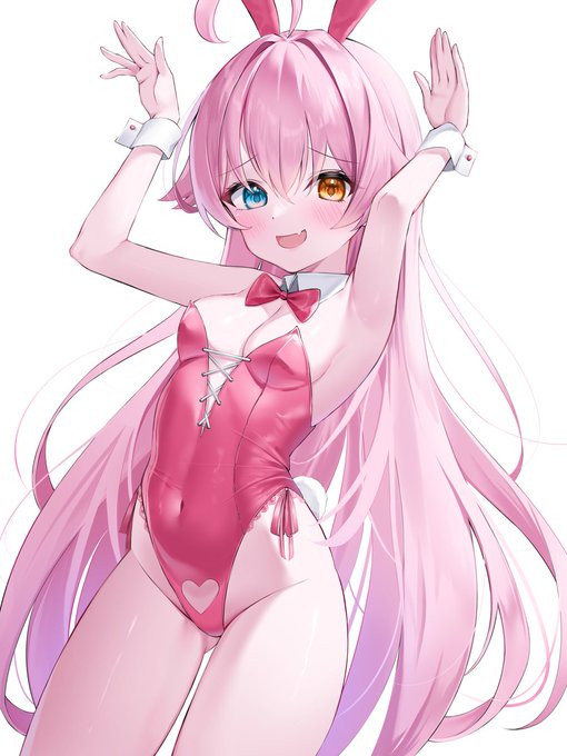 うへ～おじさんにはこういう服はに合わないと思うな～
#BlueArchive   #ブルアカ 