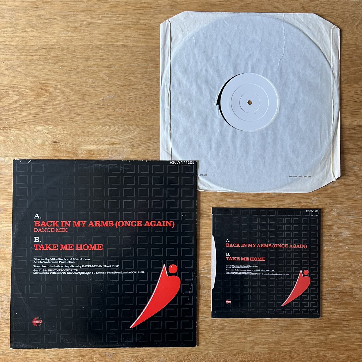 RetroPopBoy's tweet image. #StockAitkenWaterman single number 8 was “Back in my Arms (Once Again)”, their second collaboration with @HazellHD. Released in Oct 84, it reached number 41 in the UK. Here are the UK White label promo 12” and commercial 7” and 12”. #SAWCollection #PWLCollection
#PWL40 #PWL