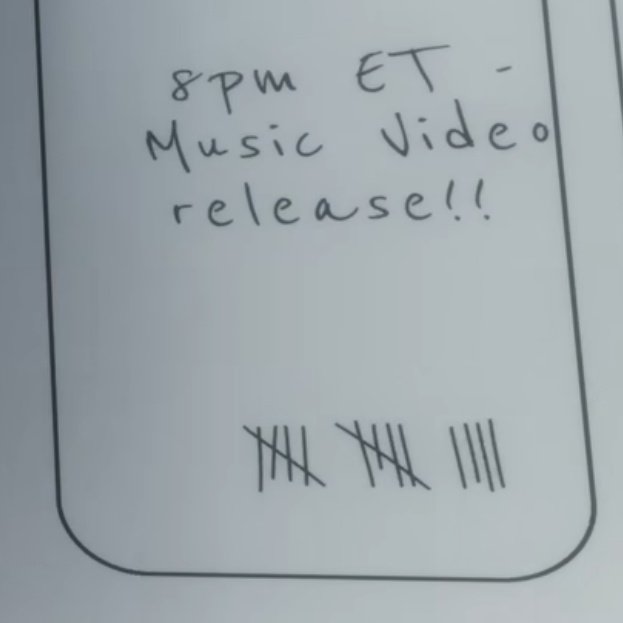 comunque 
music video + il numero 14
track 14= the smallest man who ever lived