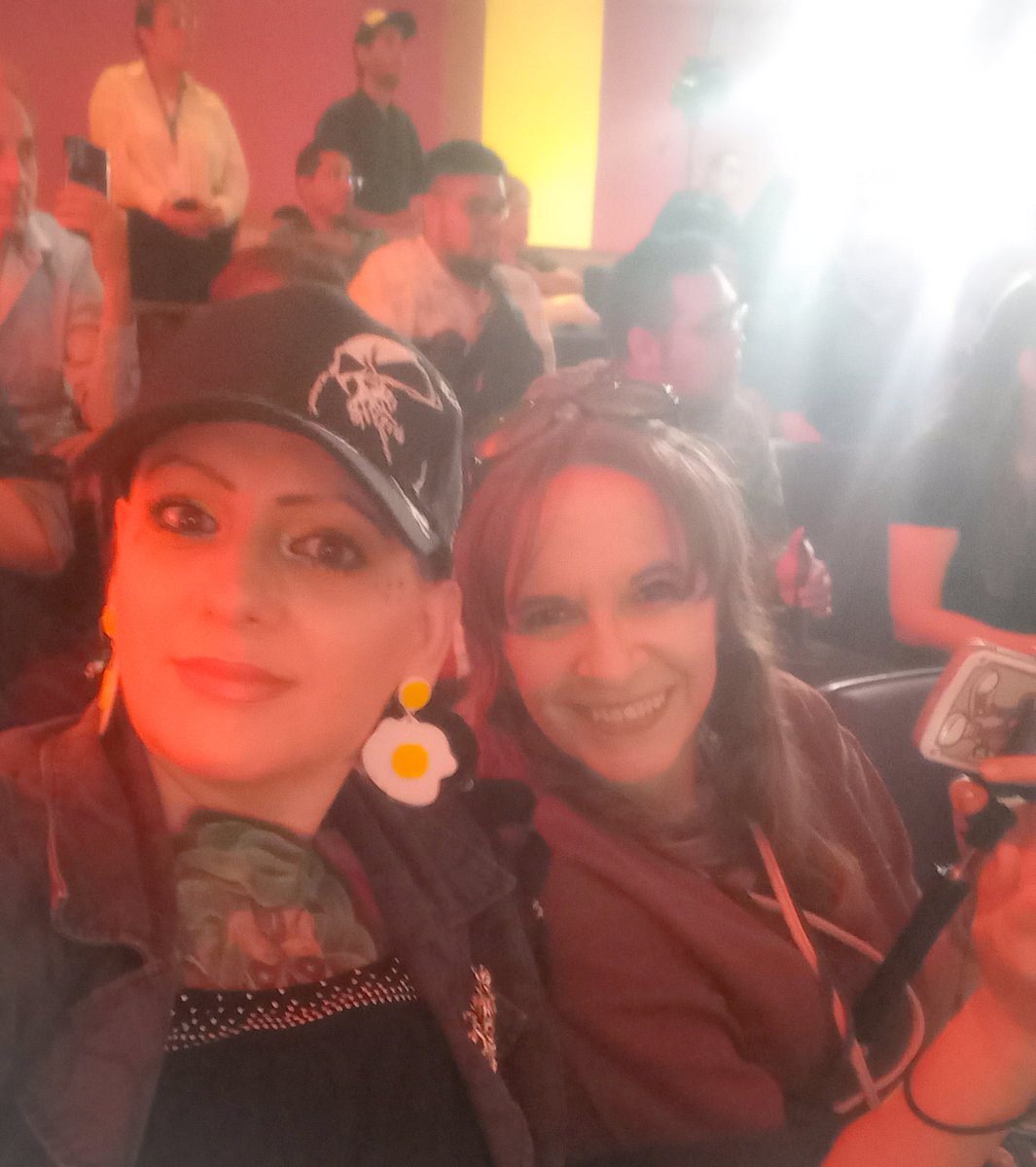 Ayer en la confe del History Fest CDMX con Maggie y Liz #sandymoon