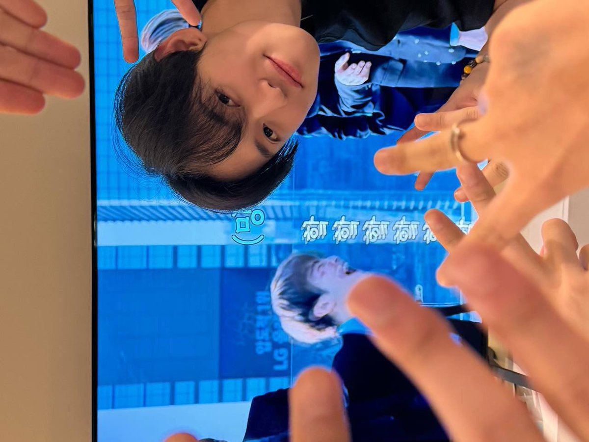 augustIune's tweet photo. - 7llin enthusiast 
- poca date
- ticketing
- watching old contents together

i love stanning 7dream because they’re just like us <3 https://t.co/4kRmUgUUIO