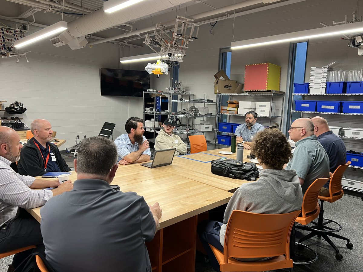 swartz_c's tweet image. USD 232 CTE STEM Advisory Council meetings are happening! Students and Business Partners provided feedback about our CTE programs. Excellent real world communication experience for our students! @USD_232 @DeSotoWildcats @mvjaguars