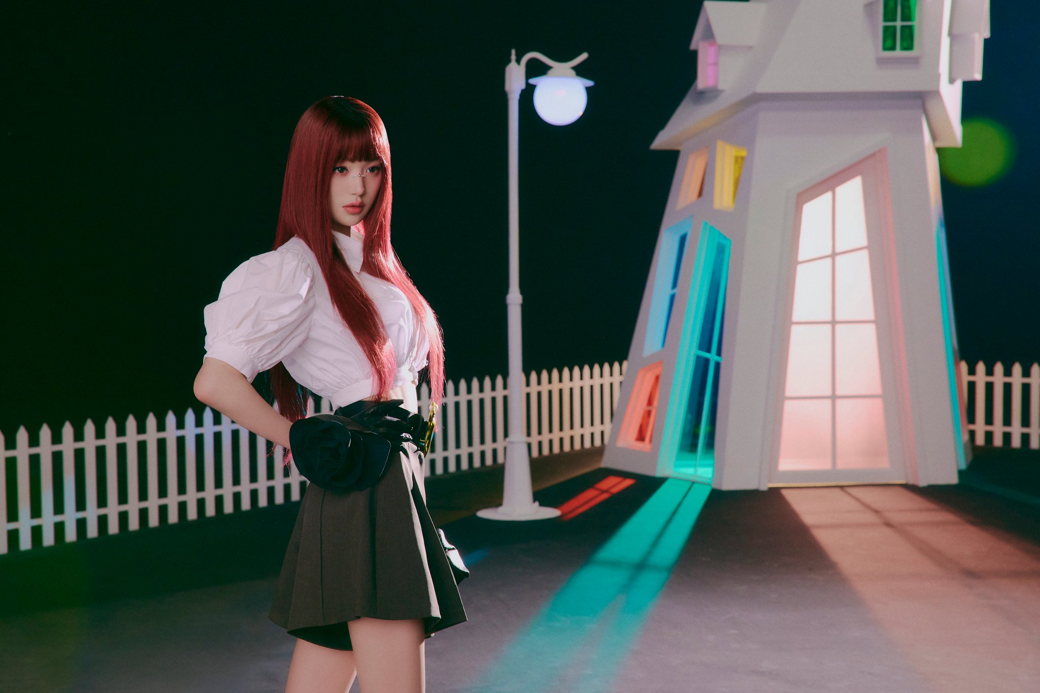 GLc6D8oagAAjS5Q?format=jpg&name=large