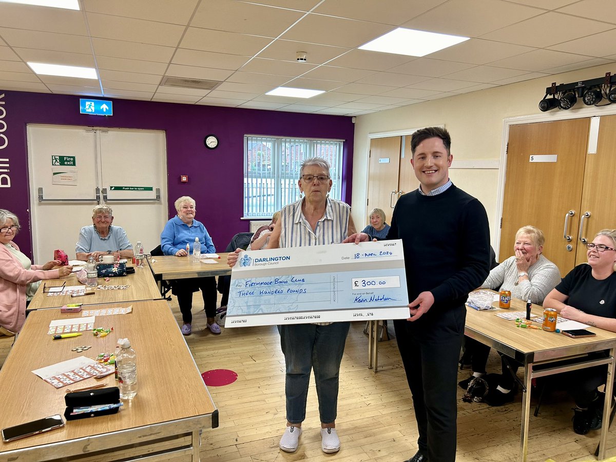 Great to catch up with the <a href="/Firthmoor/">Team Firthmoor</a> Bingo Club today and delighted to donate £300 to support their Thursday lunch club✨