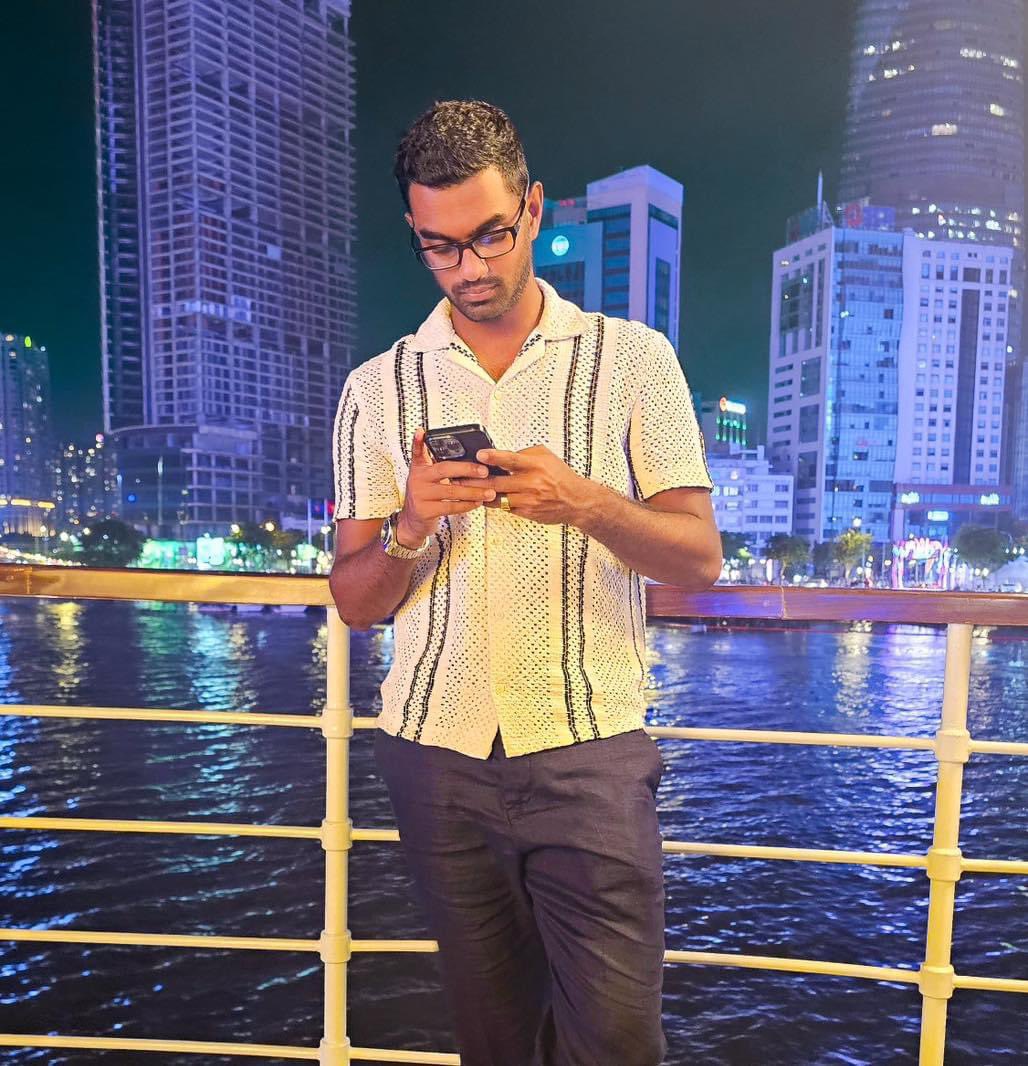 LEmbuldeniya's tweet image. I “SEA” you 😂😉
#Embula #Fyp #Vietnam