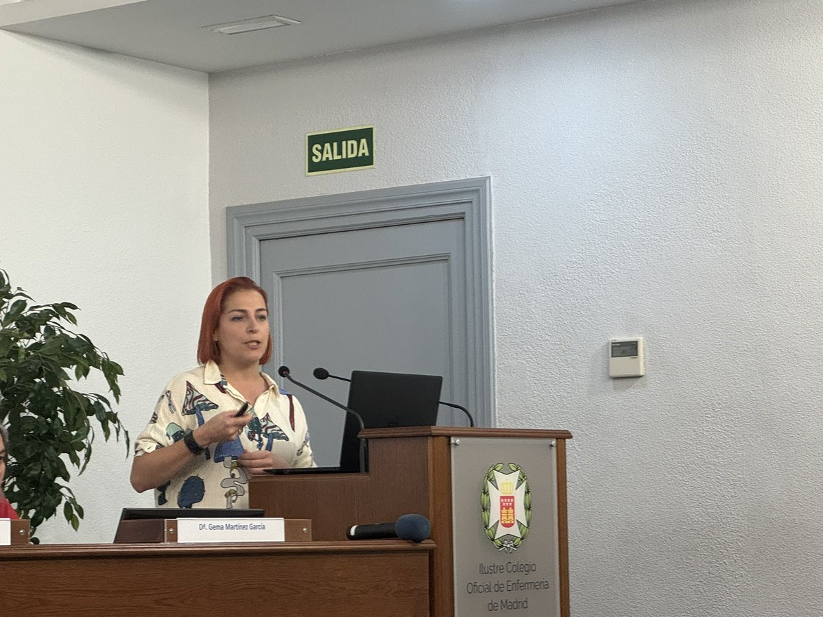 ipc_uclh's tweet photo. Sharing the UK experience on digital innovation and IPC career pathways with Spanish colleagues in @aeepyci Madrid @GemmaShower @hailleila1 
Fantastic conference with great professionals #IIJornadaAEEPYCI @Inma98618125 @MadridCODEM @CGEnfermeria @IPS_Infection @NatEmergNurse https://t.co/fg1n3cr8jV