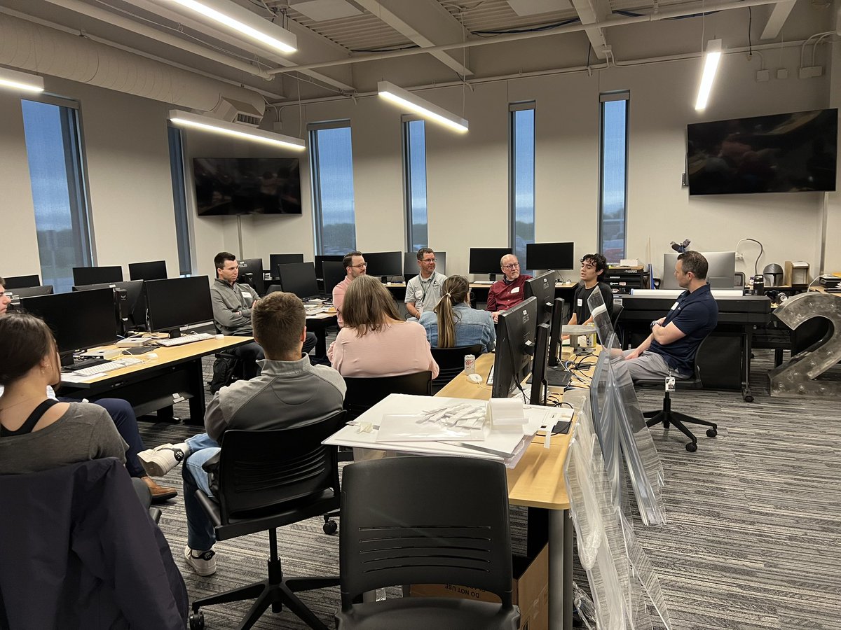 swartz_c's tweet image. USD 232 CTE Advisory Council meetings are happening! Students and Business Partners provided feedback about our CTE programs. Excellent real world communication experience for our students! @USD_232 @DeSotoWildcats @mvjaguars